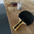 1066761-7 Ping-pong table with rack & balls