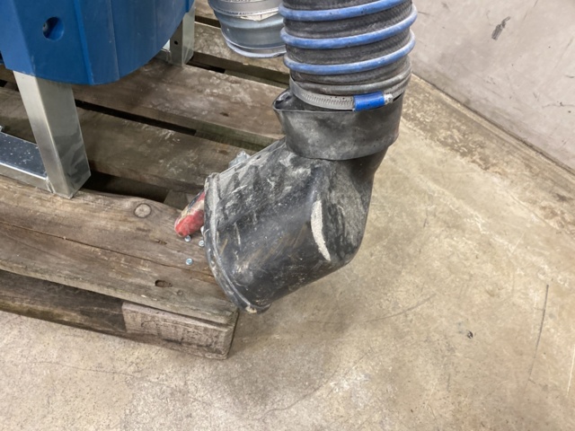 1112067-5 Exhaust hose reel Nederman