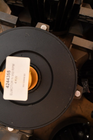 1113007-10 10 pieces. NEW electric motors