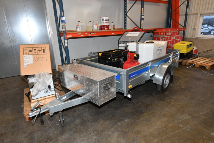 1113034-1 Mobile hot water washing machine - complete