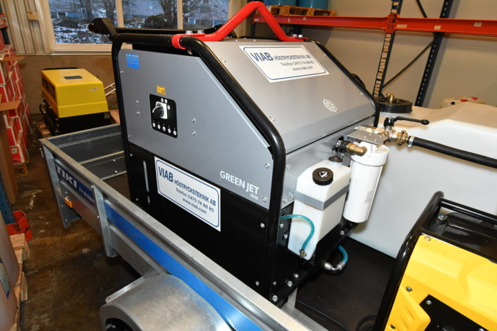 1113034-4 Mobile hot water washing machine - complete