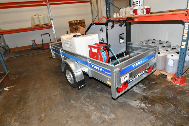 1113034-9 Mobile hot water washing machine - complete