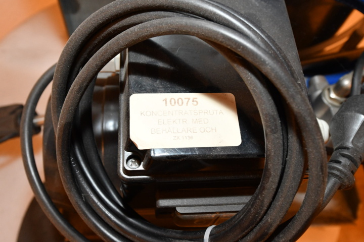 Concentrate spray with container electric - PS Auction - We value