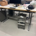 1066835-2 Raised & Retractable desk