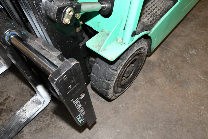 1118377-4 Truck Mitsubishi FB16NT elektrisk