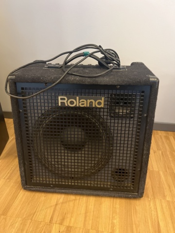 1116905-1 Keyboard Amplifier Roland KC-300