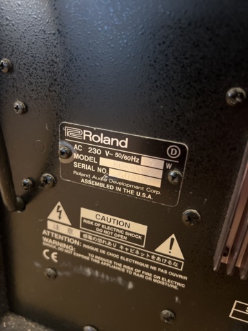 1116905-6 Keyboard Amplifier Roland KC-300