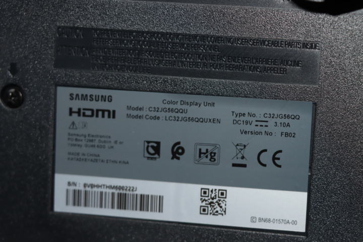 1034105-2 2 x 32 inch curved monitors Samsung