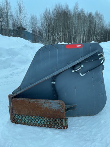 998968-6 High tipping flap bucket YPV