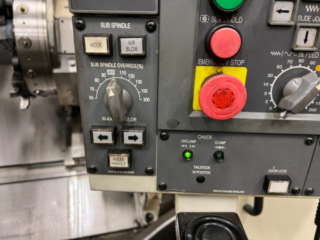 953264-19 CNC Lathe Okuma LB300-MW With many accessories