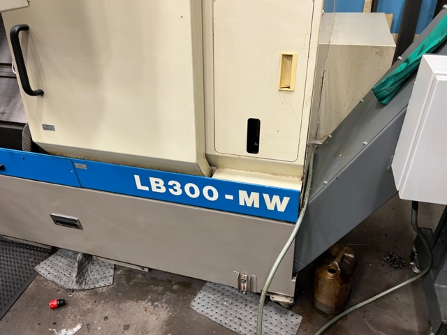 953264-25 CNC Lathe Okuma LB300-MW With many accessories