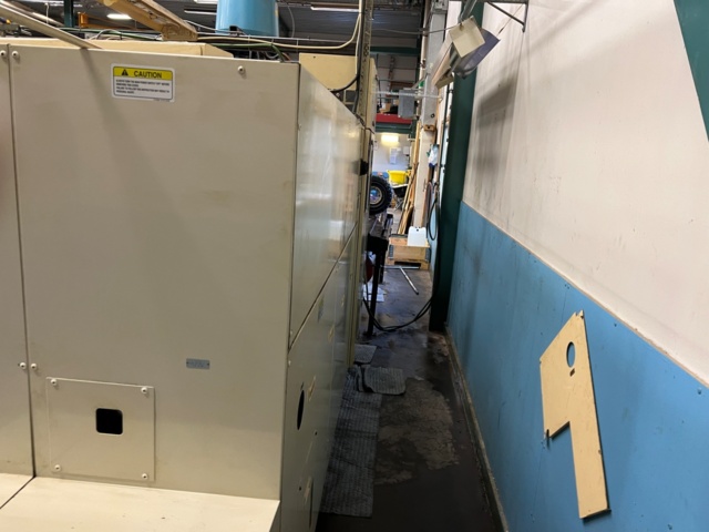 953264-28 CNC Lathe Okuma LB300-MW With many accessories