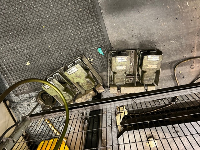 953264-33 CNC Lathe Okuma LB300-MW With many accessories