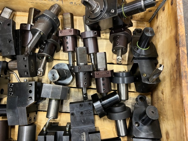 953264-51 CNC Lathe Okuma LB300-MW With many accessories