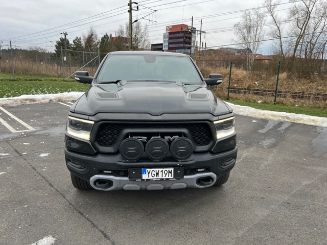 953270-8 RAM 1500 Crew Cab 5.7 V8 HEMI Flex Fuel 4x4 TorqueFlite - 2019