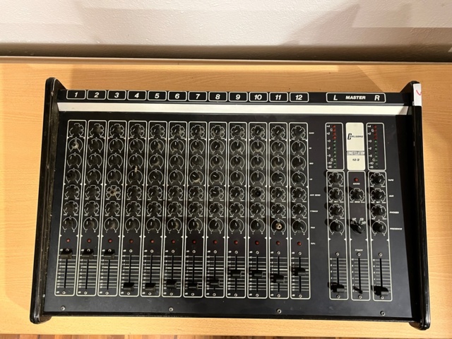 1067065-3 Mixer Carlsbro Sound - Constellation 12/2