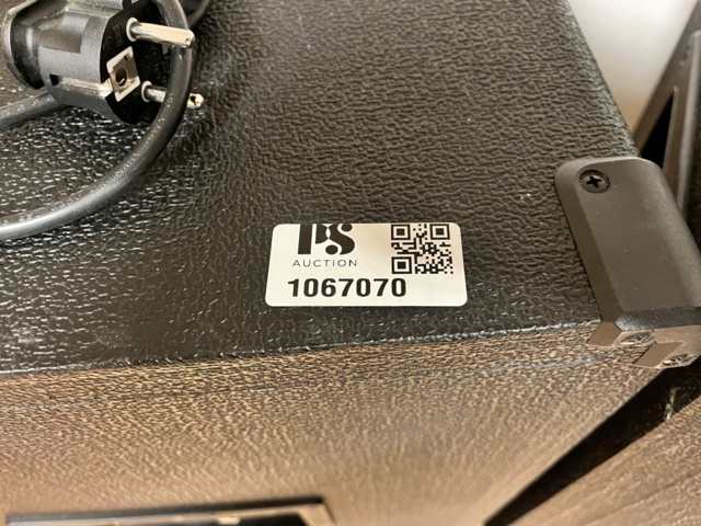 1067070-9 2 active speakers - Kustom KSC12P