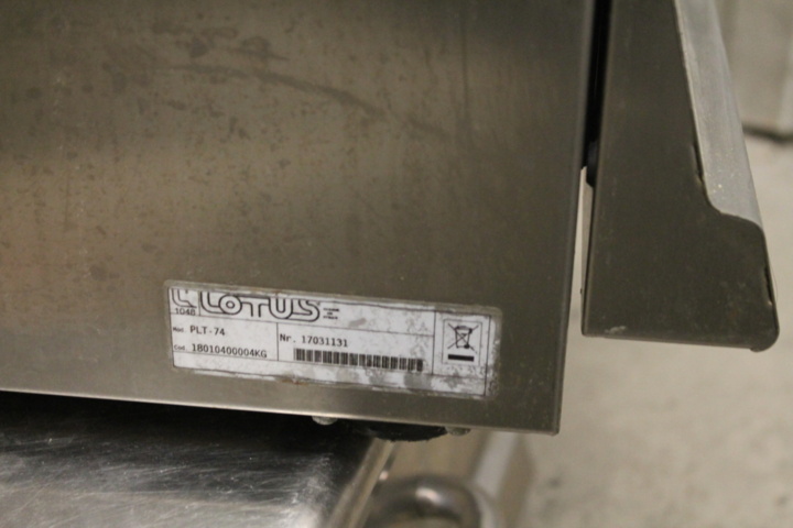 1119831-4 Relief bench with drawer 2 pcs