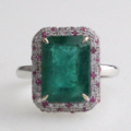 1123636-2 Ring 14K White Gold with Emerald and Diamonds