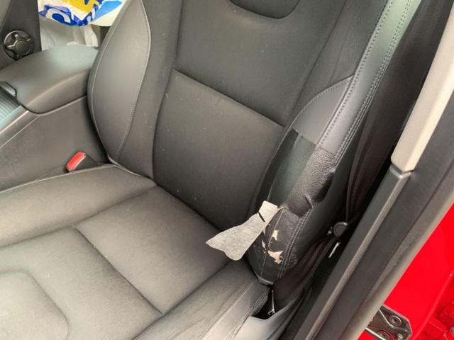 1123961-49 Volvo V60 T3 Manual, 150hp Momentum 2012