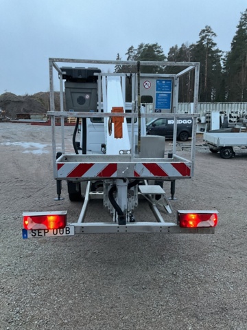 1061994-4 Mercedes-Benz Sprinter 314 CDI RWD Chassis 2.2 CDI with Ruthmann Lift TB 290