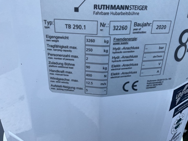 1061994-17 Mercedes-Benz Sprinter 314 CDI RWD Chassis 2.2 CDI with Ruthmann Lift TB 290