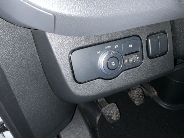 1061994-50 Mercedes-Benz Sprinter 314 CDI RWD Chassis 2.2 CDI with Ruthmann Lift TB 290