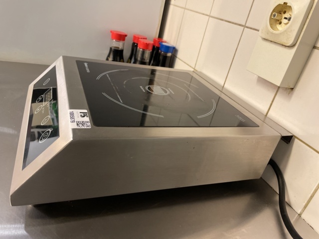 1085879-4 Induction stove Bartscher IK 35TCS