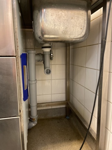 1085884-6 Cooler with 10 drawers & stainless steel workbench