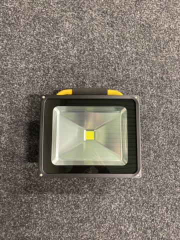 1118720-2 Arbetslampa LED 50W uppladdningsbar