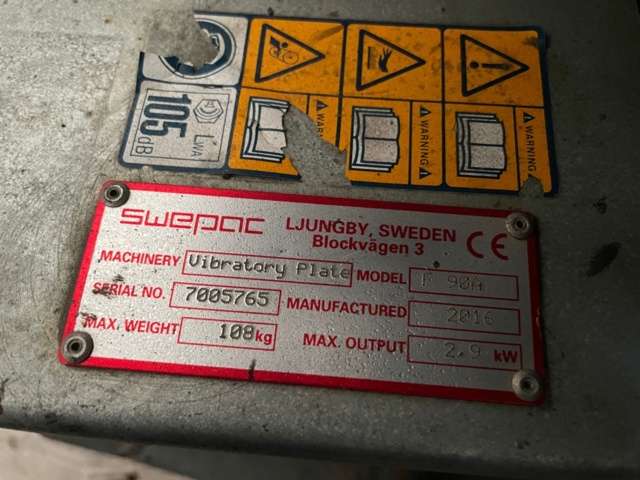 1116127-4 Padda/Vibroplatta - Swepac – F 90A
