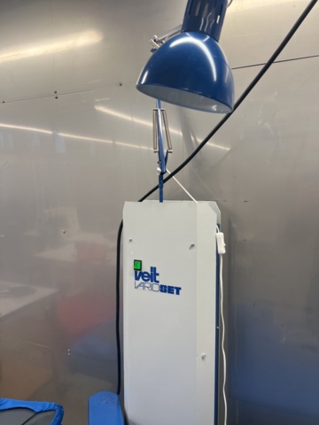 1052596-8 Ironing board with iron Veit VarioSet