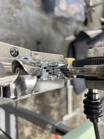 1052602-8 Hemming machine - Juki MS-261