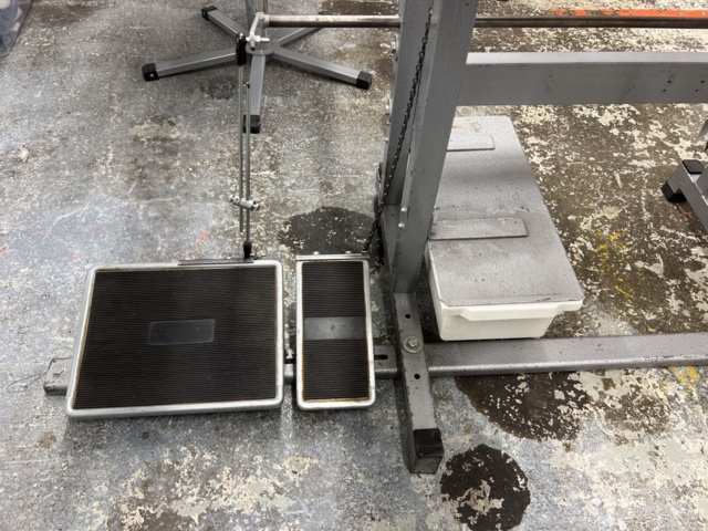 1052602-10 Hemming machine - Juki MS-261