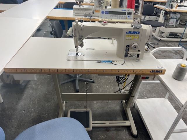 1052605-2 Sewing machine Juki DDL-9000B-SS -2013