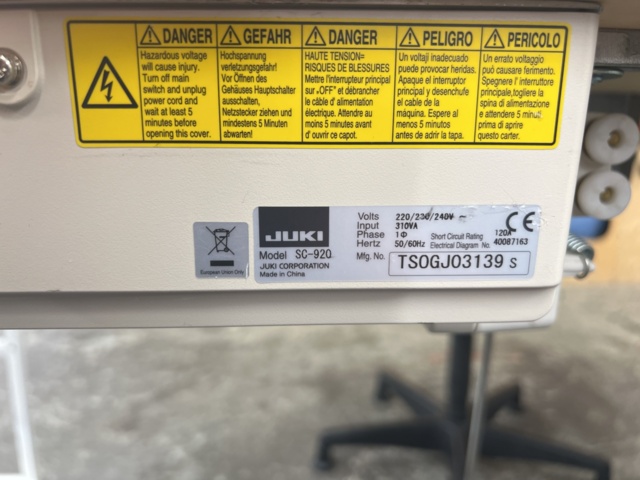 1052605-9 Sewing machine Juki DDL-9000B-SS -2013