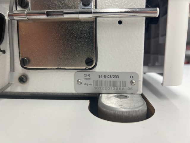 1052618-7 Sewing machine Jack E4-5-03/233