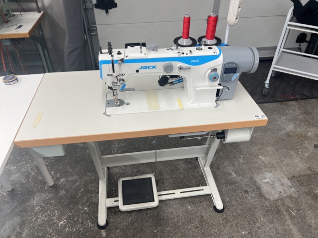 1052615-1 Sewing machine Jack JK-2060GHC-4Q