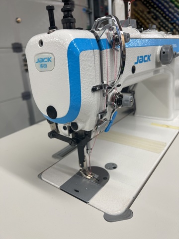 1052615-4 Sewing machine Jack JK-2060GHC-4Q