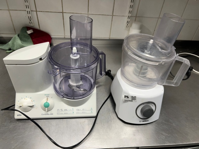 1052800-2 2 Braun/Bosch food processors