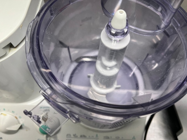 1052800-5 2 Braun/Bosch food processors