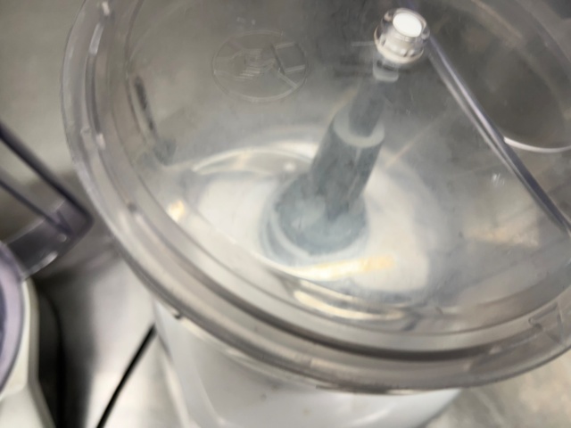 1052800-6 2 Braun/Bosch food processors