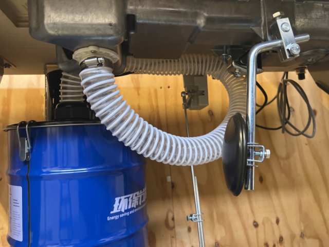 1116939-10 Sewing machine Zoje with table & pedal