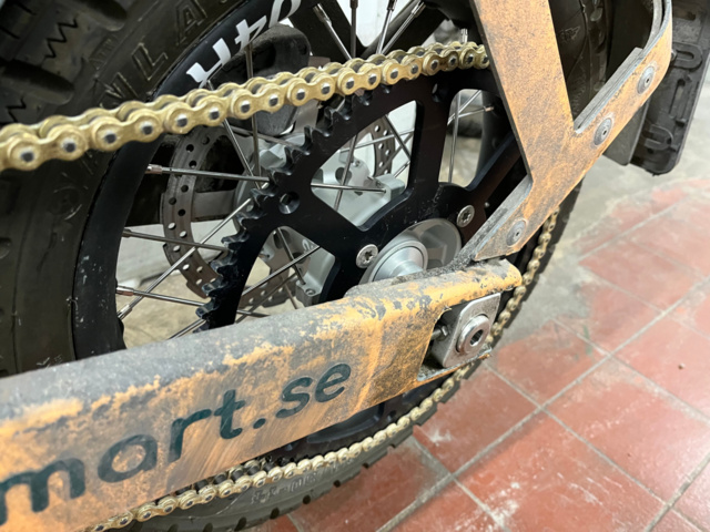 1039750-15 Electric moped Cake Ösa Flex 2021