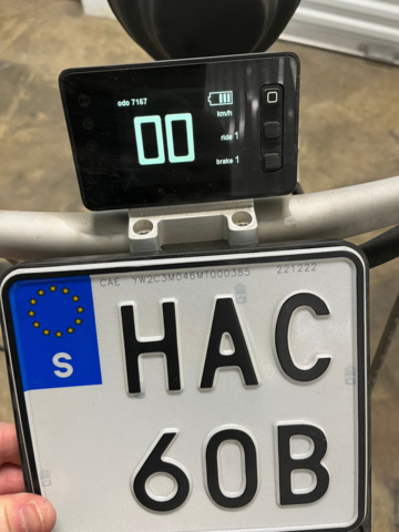 1039751-17 Electric moped Cake Ösa Flex 2021