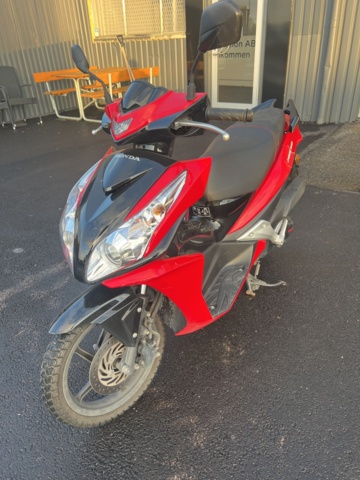 1117311-1 Moped Honda NSC50 - 2014