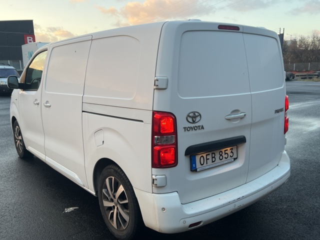 1117312-3 Toyota ProAce Van 1.6 D-4D - 2017
