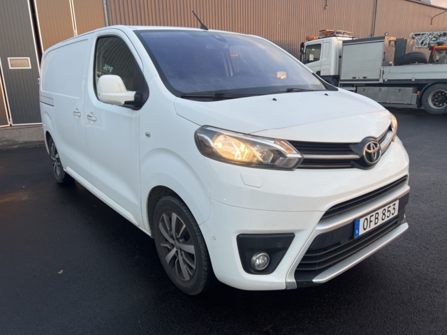 1117312-7 Toyota ProAce Van 1.6 D-4D - 2017