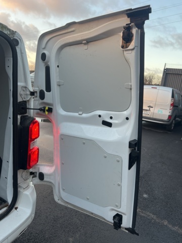 1117312-23 Toyota ProAce Van 1.6 D-4D - 2017