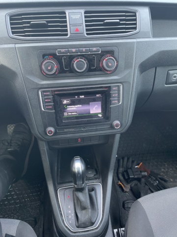 1116516-14 Volkswagen Caddy Van 2.0 TDI BlueMotion - 2018